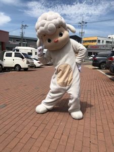 Kostum Badut Domba untuk Event Besar & Strategis