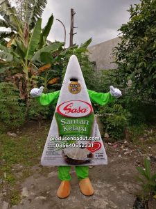 Produsen Badut Sasa Santan Kelapa