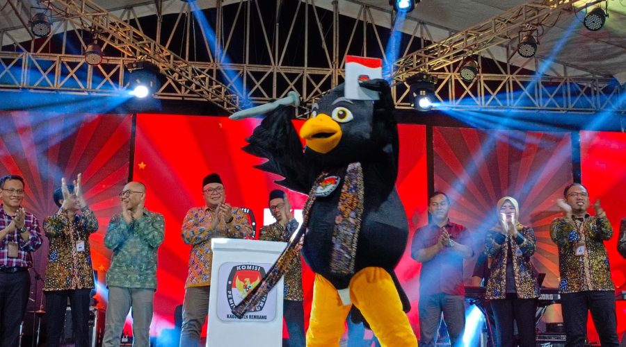 Kostum Badut Maskot Bang Ipin KPU Rembang