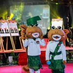 Kostum Badut Si Putra & Si Putri Meranti