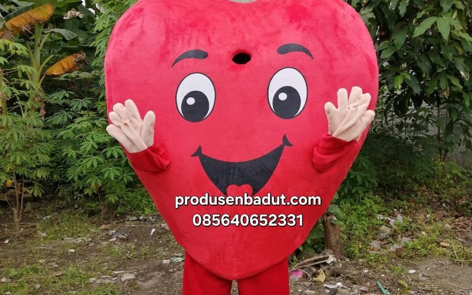 Produsen Badut PMI Kartun Darah Lucu untuk Event
