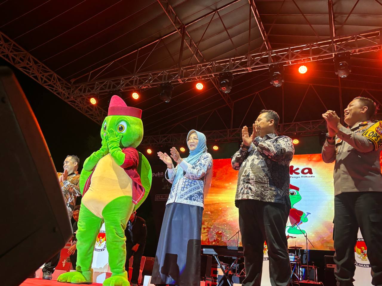 Produsen Badut Si Peka KPU Berau Kaltim | headlinekaltim.co | ProdusenBadut.com
